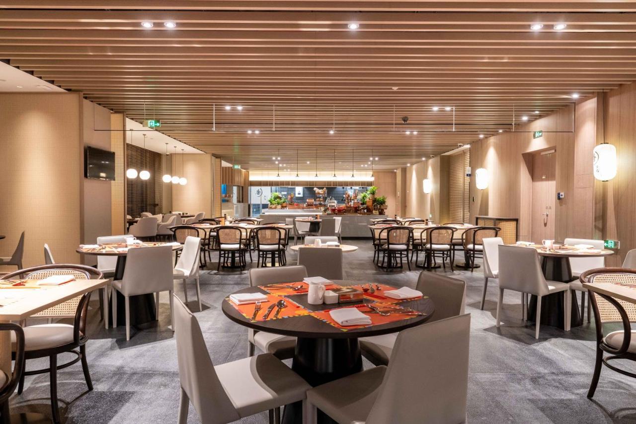Novotel Qingpu Excellence Hotel 5*